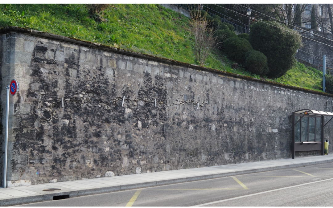 Retaining wall Old city Geneva